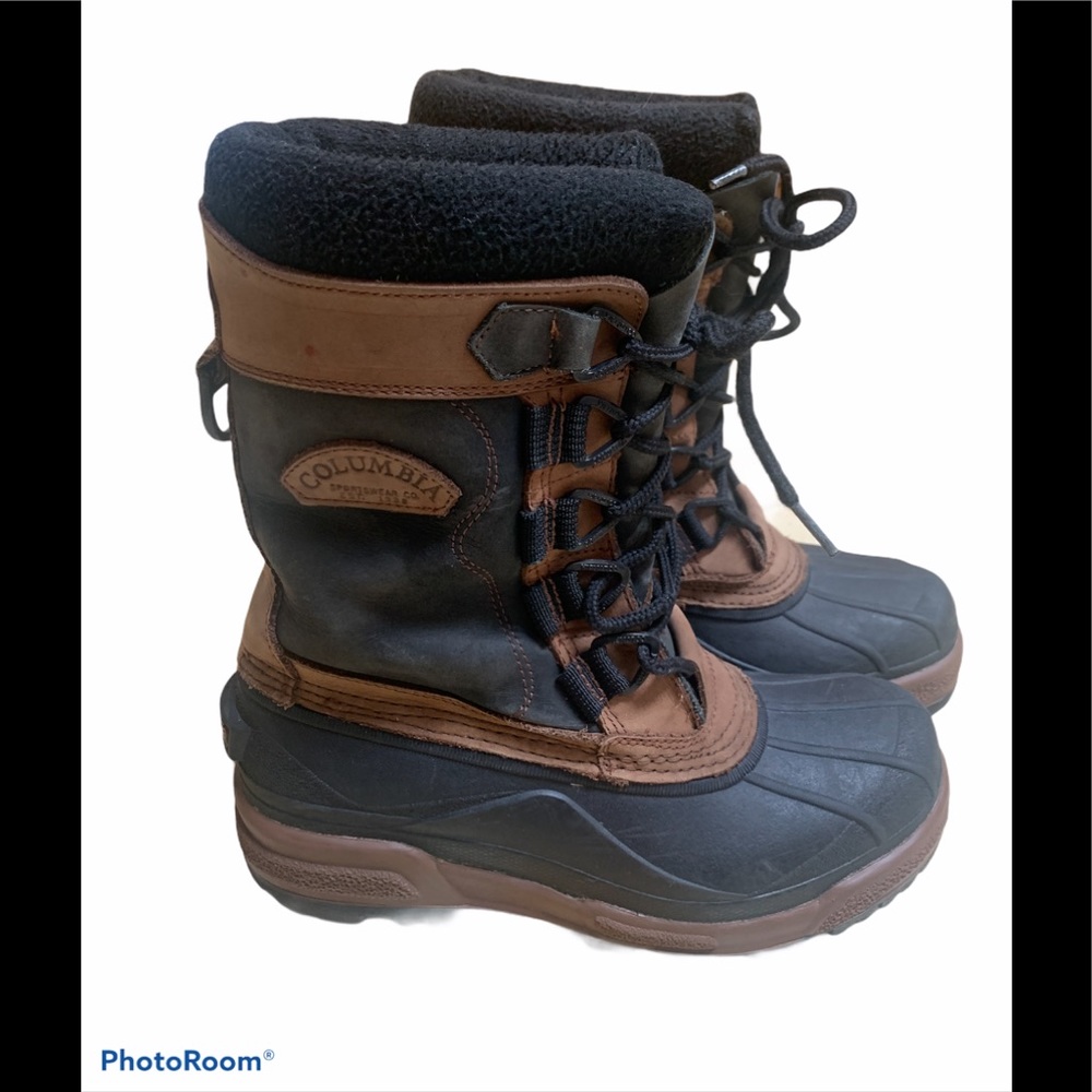 Columbia snow boots